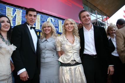 Диск2.Московский международный кинофестиваль 2007 год. Режиссер Михалков Артем 21 июня 2007 года.