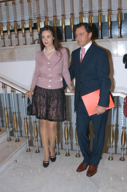 Диск8. Премия ТЭФИ-2004 24 сентября 2004 год Андрей Григорьев-Апполонов с женой