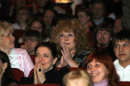 Диск21. Премьера фильма Охота на пиранью 2006 год. Пугачева Алла