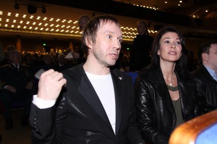 Диск30. Премьера фильма Утомленные солнцем-2. Предстояние 2010 год актер Евгений Миронов президент сети фитнес-клубов World Class Ольга Слуцкер