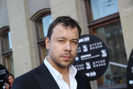 Диск32.Премьера фильма Древо Жизни 2011 год модельер Игорь Чапурин