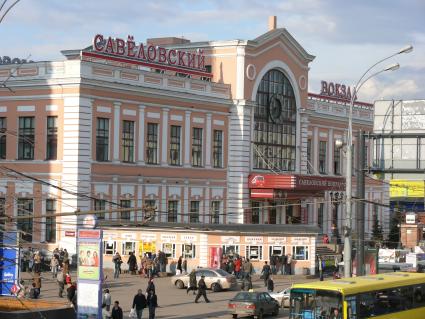 Савёловский вокзал (первоначальное название . Бутырский) . пассажирский терминал станции Москва-Бутырская, один из 9-ти железнодорожных вокзалов Москвы, единственный вокзал в городе, обслуживающий только пригородные электропоезда.