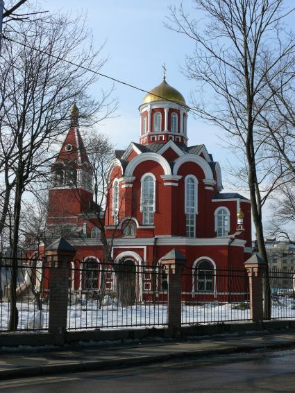 Храм Благовещения Пресвятой Богородицы. Москва, Петровский парк. Храм построен в 1844-1847 г. (арх. Ф.Рихтер) на средства и по инициативе А. Д. Нарышкиной.