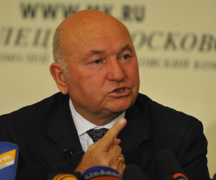 Юрий Лужков.