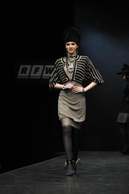 Центр международной торговли (ЦМТ). Российская неделя моды Russian Fashion Week. Показ коллекции Вячеслава Зайцева.