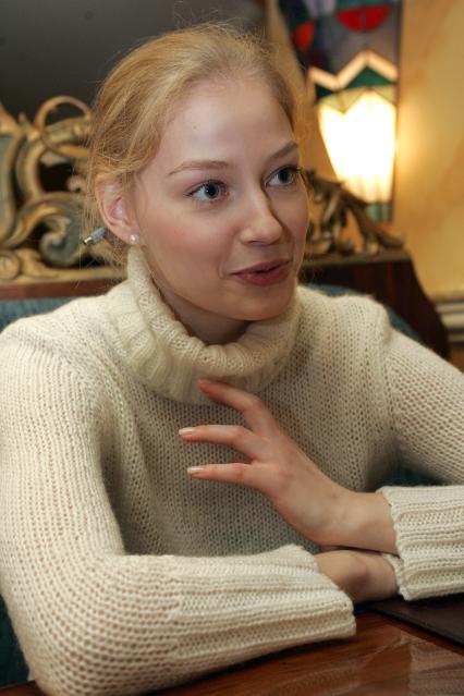 Ходченкова, Светлана Викторовна (21 января 1983, Москва) . российская актриса театра и кино.