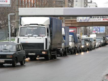 авто пробка улица дорога пробки затор мегаполис стоит стоят