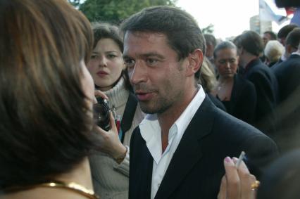 Звездная дорожка церемонии открытия ММКФ-2007 (21.06.2007). На фото: Машков Владимир Львович (27 ноября 1963, Тула) . советский и российский актёр театра и кино. Заслуженный артист России (1996)