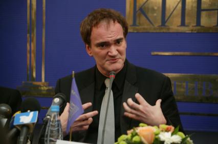 Американский режиссер Квентин Тарантино во время его визита в Москву на 26-й Московский Международный кинофестиваль, 16 июня 2004, Россия.