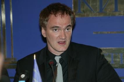 Американский режиссер Квентин Тарантино во время его визита в Москву на 26-й Московский Международный кинофестиваль, 16 июня 2004, Россия.