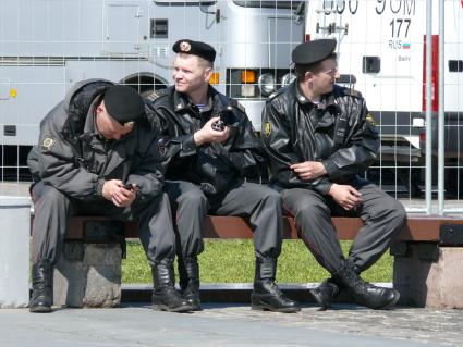 ОМОН (Москва, Поклонная гора, 9 мая 2008)