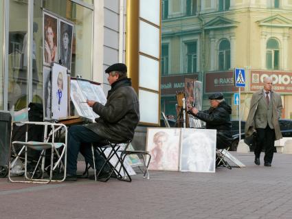 Уличные художники на Старом Арбате