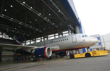 Аэрофлот - Российские авиалинии  VP-BUK Aeroflot - Russian Airlines Airbus A319-112.