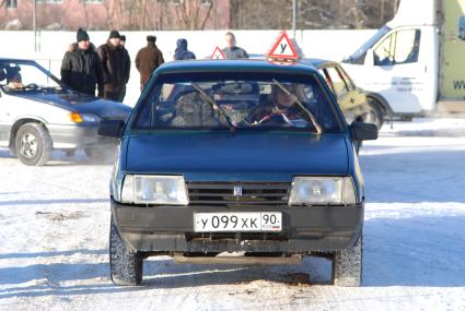 Уроки вождения водитель экзамен права на вождение