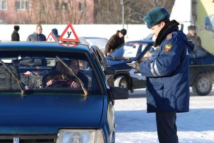 Уроки вождения водитель экзамен права на вождение