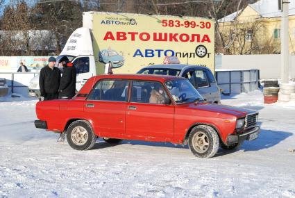 Уроки вождения водитель экзамен права на вождение