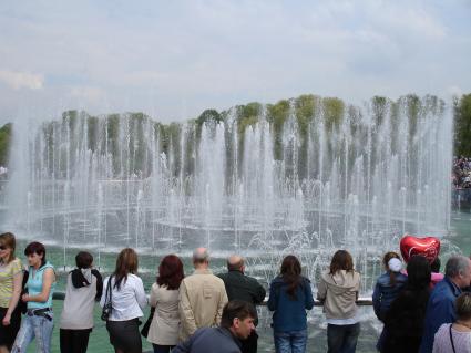 Запуск фонтанов   г. Москва 2008г. Царицыно фонтан