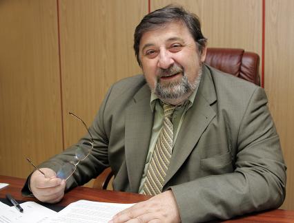 Зорин Игорь Владимирович - ректор Российской международной академии туризма (РМАТ), доктор педагогических наук, кандидат географических наук, профессор; действительный член Российской академии естественных наук (РАЕН); присвоено почетное звание \"Заслуженный работник высшей школы РФ\".