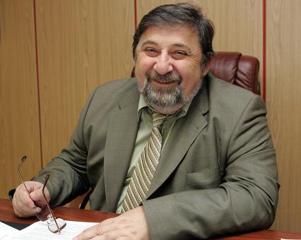 Зорин Игорь Владимирович - ректор Российской международной академии туризма (РМАТ), доктор педагогических наук, кандидат географических наук, профессор; действительный член Российской академии естественных наук (РАЕН); присвоено почетное звание \"Заслуженный работник высшей школы РФ\".