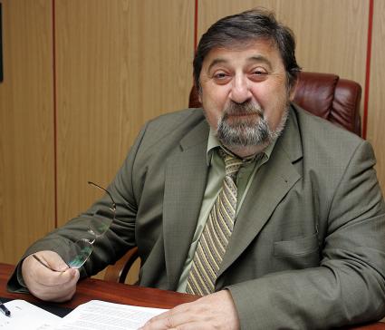 Зорин Игорь Владимирович - ректор Российской международной академии туризма (РМАТ), доктор педагогических наук, кандидат географических наук, профессор; действительный член Российской академии естественных наук (РАЕН); присвоено почетное звание \"Заслуженный работник высшей школы РФ\".