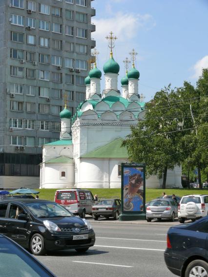 Храм преподобного Симеона Столпника на Поварской.