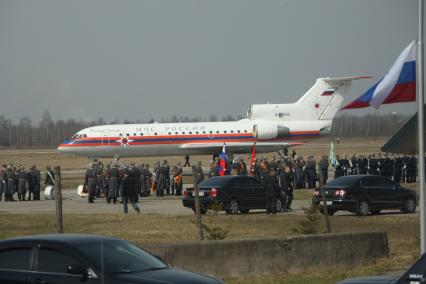 Самолет польского президента Леха Качиньского ТУ-154 разбился под Смоленском утром 10 апреля. Аэродром Смоленск северный