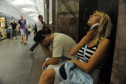 Жара в Москве, 14 июля 2010 года. Метро. Погода. Засуха. Глобальное потепление. Климат.