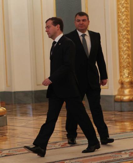 Дата: 30.06.2010, Время: 13:01. Выступление президента России Дмитрия Анатольевича Медведева на приеме выпускников высших военных учебных заведений.