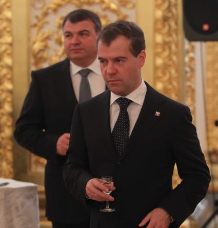 Дата: 30.06.2010, Время: 13:28. Выступление президента России Дмитрия Анатольевича Медведева на приеме выпускников высших военных учебных заведений.