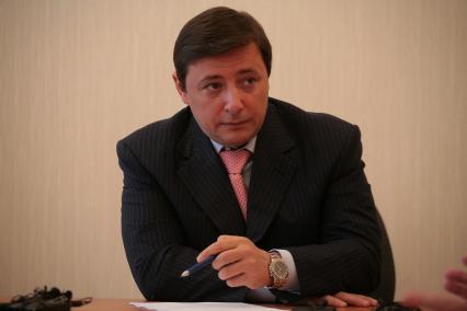 Дата: 25.05.2009, Бывший губернатор Красноярского края Александр Хлопонин. Теперь он - заместитель Председателя Правительства Российской Федерации и полномочный представитель Президента в новообразованном Северо-Кавказском федеральном округе.