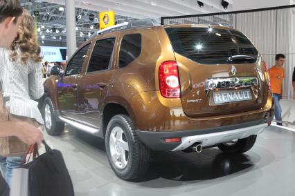 Открытие Московского международного автосалона - 2010, 25 августа 2010 года. Рено DUSTER.