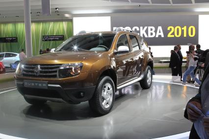 Открытие Московского международного автосалона - 2010, 25 августа 2010 года. Рено DUSTER.