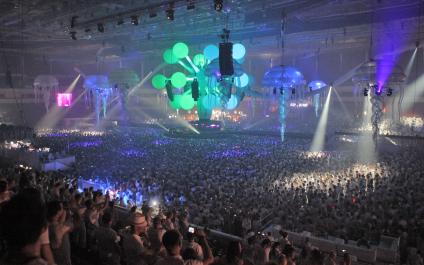 13.06..2010 sensation white сенсейшн вайт