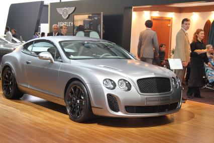 Московский международный автосалон 2010, 26 августа. автомобили. Бентли. BENTLEY CONTINENTAL SUPERSPORT.