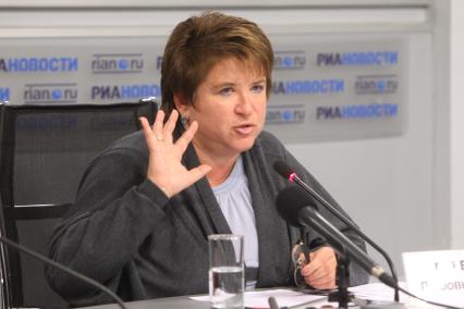 Глава Рособрнадзора - Любовь Глебова 30 августа 2010 год.