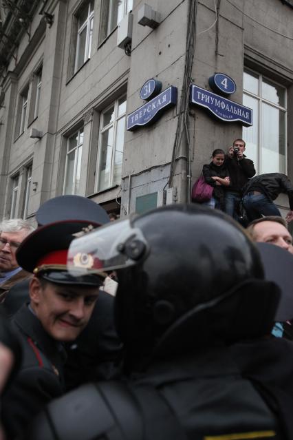 Триумфальная площадь. Несанкционированный митинг `Несогласных` в защиту 31-й статьи Конституции РФ (свобода собраний и митингов) в рамках акции `Стратегия-31`.  Фото:   31 августа 2010 год.