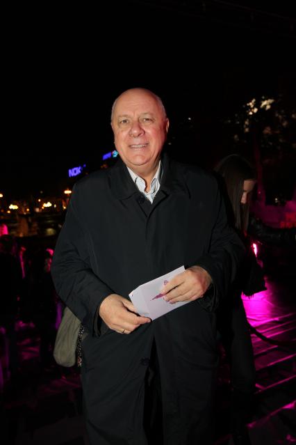 Кинотеатр ПУШКИНСКИЙ. Премьера фильма МОСКВА, Я ЛЮБЛЮ ТЕБЯ. 1 сентября 2010 года. На снимке: писатель Аркадий Инин.