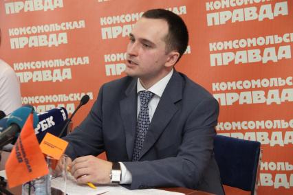 Сергей Разгулин - Замдиректора Департамента налоговой и таможенно-тарифной политики Министерства финансов. Фото: 09 сентября 2010 год. В гостях у КП.