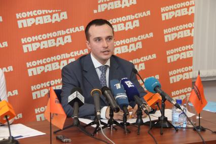 Сергей Разгулин - Замдиректора Департамента налоговой и таможенно-тарифной политики Министерства финансов. Фото: 09 сентября 2010 год. В гостях у КП.