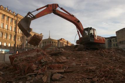 Спб снос дома на углу навского и востания  20.10.2006