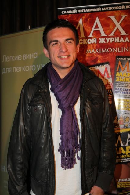 23 сентября 2010 года. Клуб Soho rooms. Премия 100 самых сексуальных женщин по версии журнала Maxim. На снимке: певец Влад Топалов.
