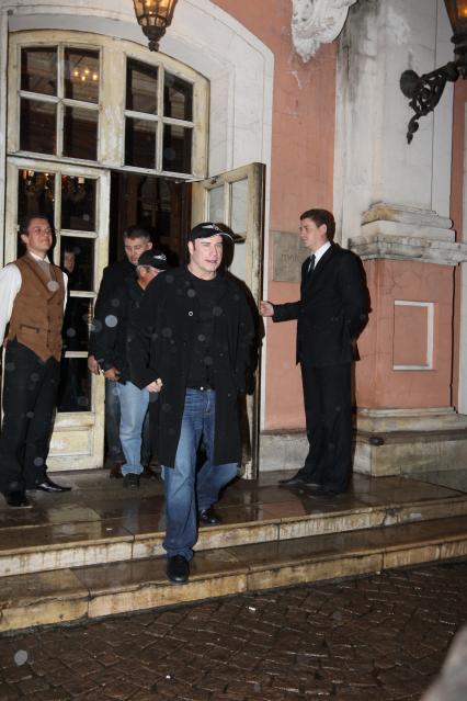 29 сентября 2010 года. Джон Траволта гулял в московском ресторане ПУШКИН.
