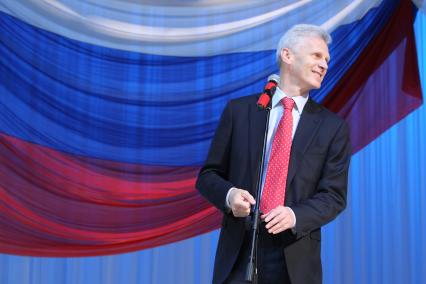 Дата снимка: 04.10.2010.
Конкурс УЧИТЕЛЬ ГОДА 2010 прошел в Магнитогорске. На снимке : министр образования и науки Фурсенко Андрей Александрович.