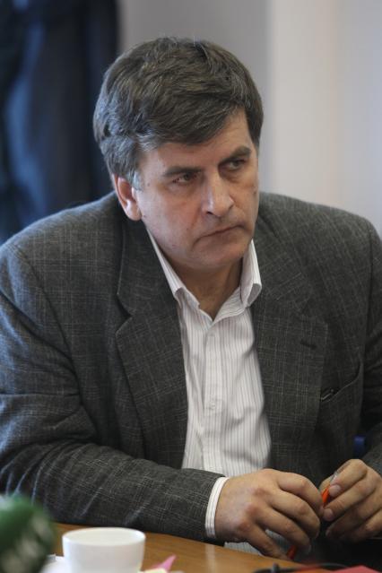 Дата съемки : 07.10.2010. В КП состоялась пресс-конференция группы по исполнению проекта ПАСПОРТ ЗДОРОВЬЯ ШКОЛЬНИКА. На фото:
