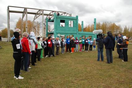 Дата съемки : 16.10.2010.  В городе Ногинске прошел отбор на шоу ЖЕСТОКИЕ ИГРЫ , в этом отборе учавствовала работник КП  Надежда Шульга  - журналист отдела телевидения!