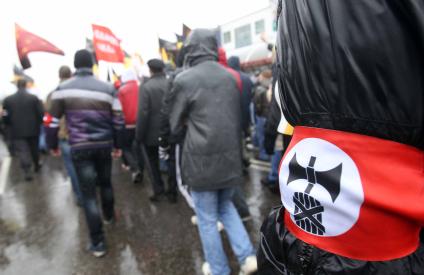 Дата съемки : 04.11.2010.
В Москве прошел РУССКИЙ МАРШ националистических организаций . День народного единства.
На фото : митингующие националисты