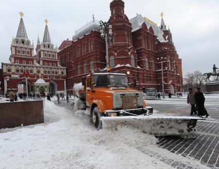 20 декабря 2010 года. Снегопад в Москве. Манежная площадь.