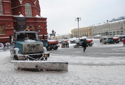 20 декабря 2010 года. Снегопад в Москве. Манежная площадь.