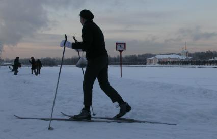 Дата съемки: 05.01.2011 Зимние каникулы, катание на лыжах, активный отдых, лыжи, лыжники