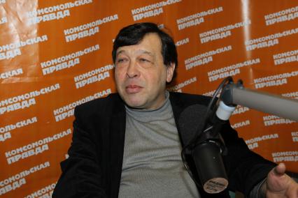 Дата съемки: 12 января 2011. Евгений Гонтмахер - член правления Института современного развития. На радио КП.